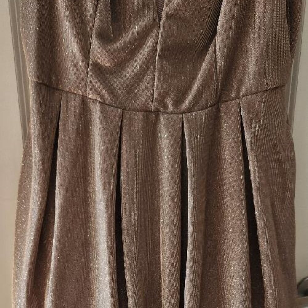 B. Darlin Rose/Pink Shimmer Dress - Picture 6 of 6